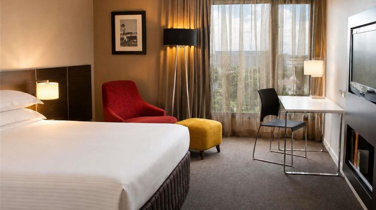 Novotel Sydney International Airport Room