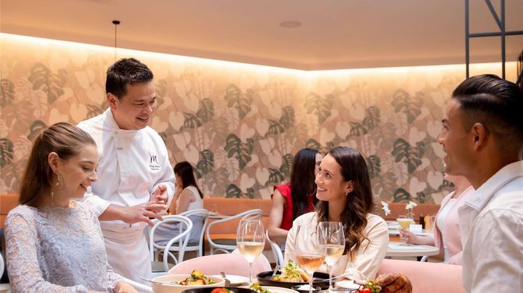 Novotel Sydney International Airport Restaurant