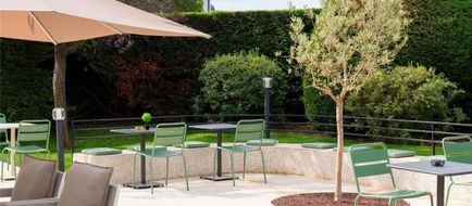 Ibis Manosque Cadarache Exterior
