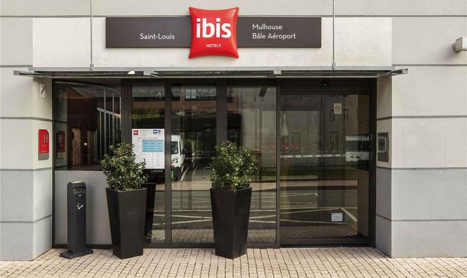 Ibis Mulhouse Bale Aeroport Exterior