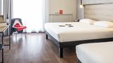 Hotel Ibis Millau Room