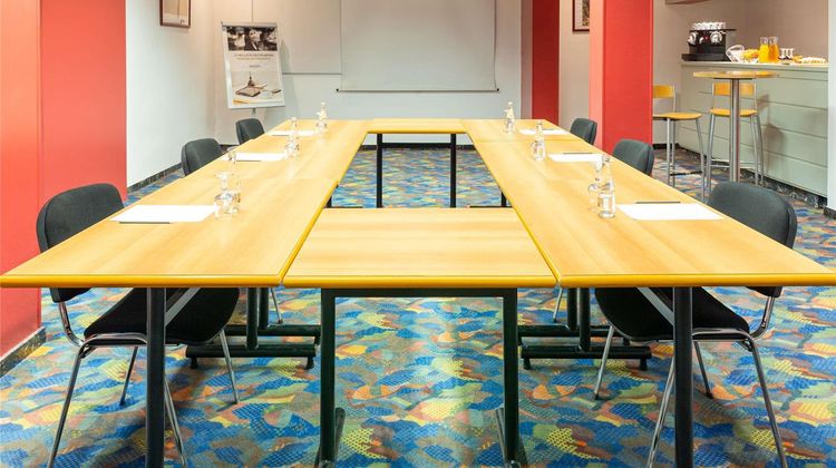 Mercure Millau Meeting