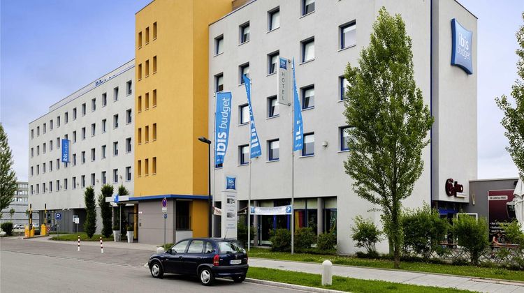 Ibis Budget Muenchen Ost Messe Exterior