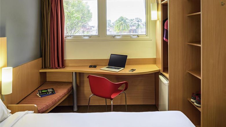 <b>Hotel Ibis Belem Aeroporto Room</b>. Images powered by <a href="https://iceportal.shijigroup.com/" title="IcePortal" target="_blank">IcePortal</a>.