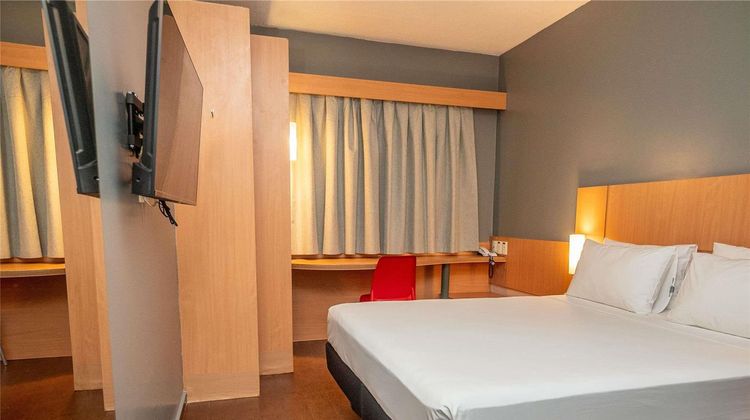 Hotel Ibis Belem Aeroporto Room