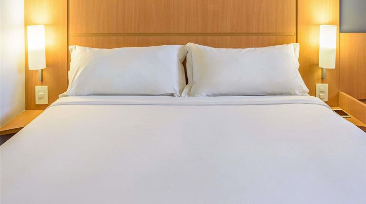 Hotel Ibis Belem Aeroporto Room