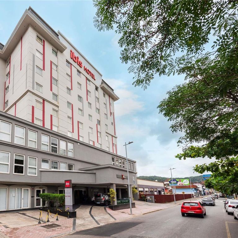 Ibis Joinville