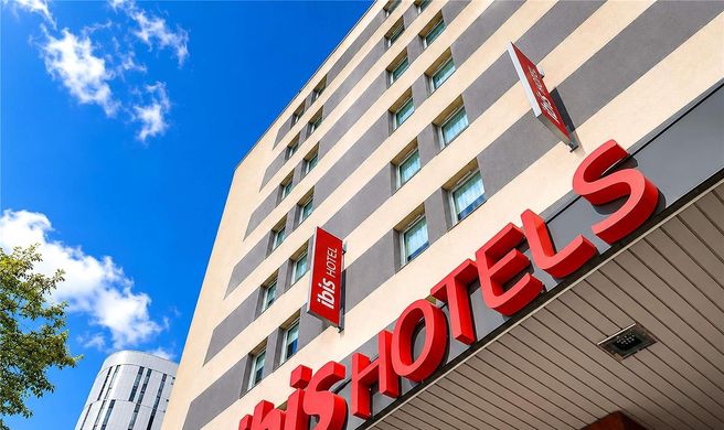 Ibis Dijon Centre Clemenceau Exterior