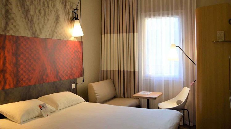 Ibis Honfleur Room