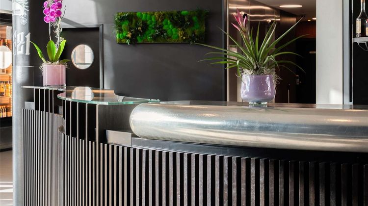 Suite Novotel Geneve Exterior