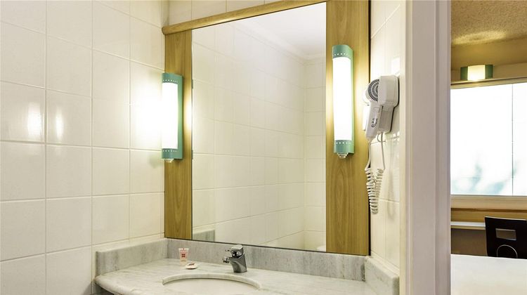 Ibis Santo Andre Room