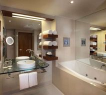 Sofitel Queenstown Hotel & Spa Room