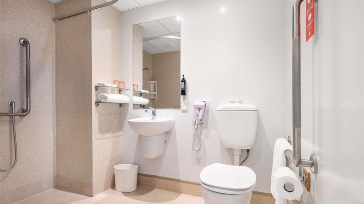 Ibis Rotorua Room