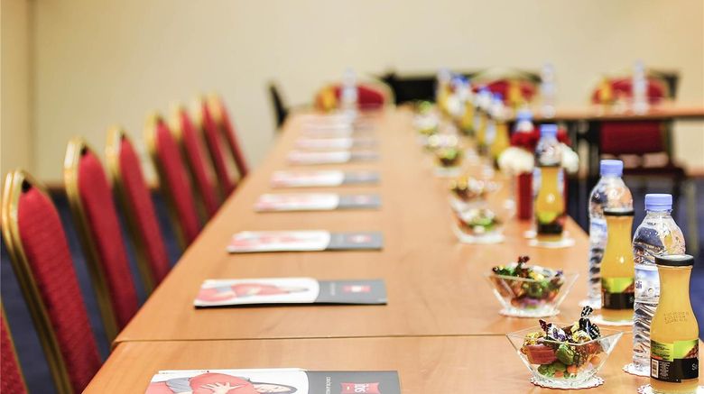 <b>Ibis Moussafir El Jadida Meeting</b>. Images powered by <a href="https://iceportal.shijigroup.com/" title="IcePortal" target="_blank">IcePortal</a>.
