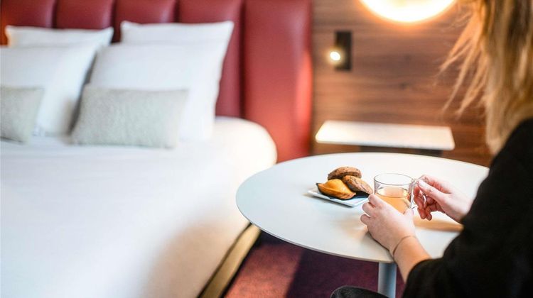 Mercure Cote de Nacre Hotel Room