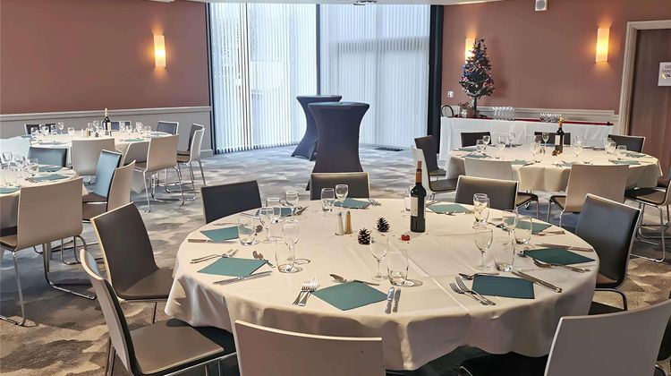 Mercure Cote de Nacre Hotel Meeting