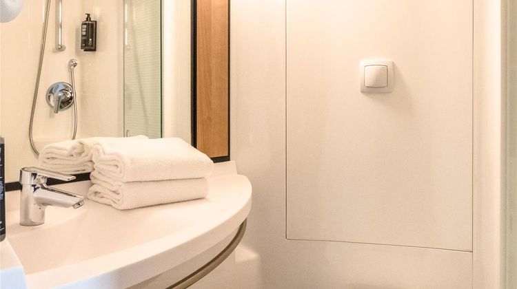 Ibis Albi Room