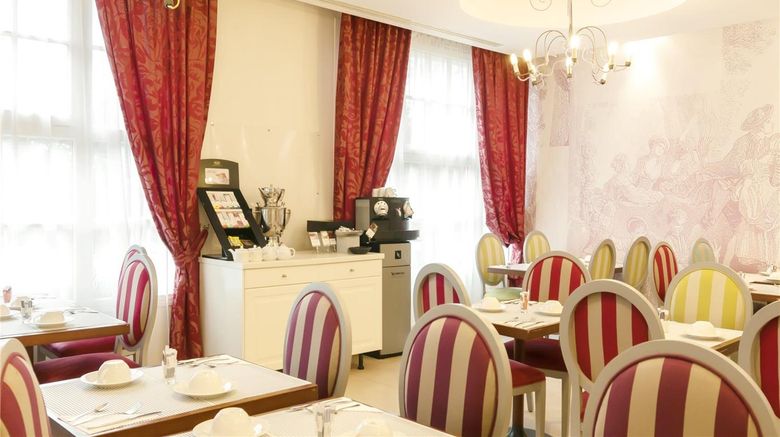 <b>Mercure Relays du Chateau Hotel Restaurant</b>. Images powered by <a href="https://iceportal.shijigroup.com/" title="IcePortal" target="_blank">IcePortal</a>.