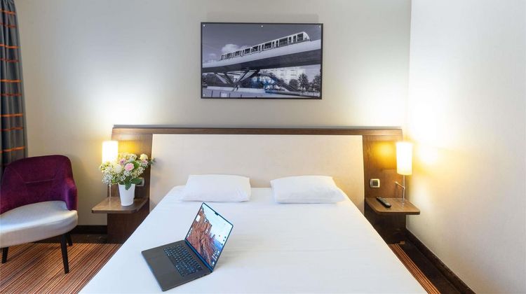 Mercure Rennes Cesson Room
