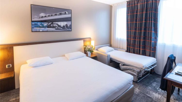 Mercure Rennes Cesson Room