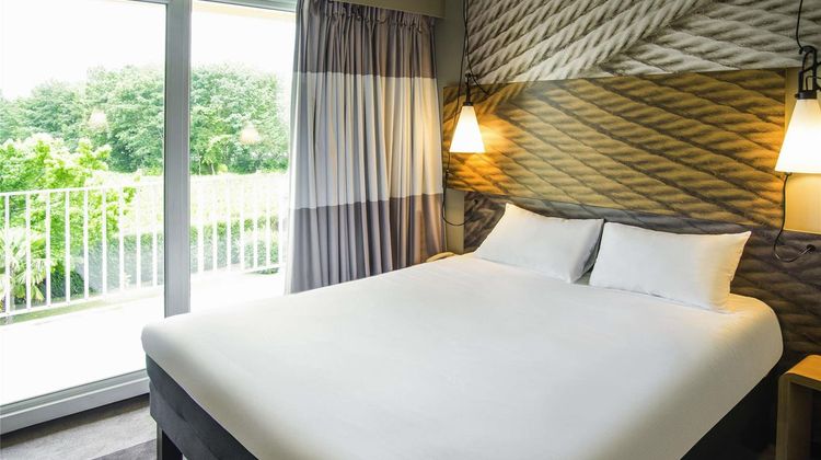 Hotel Ibis Tarbe Room