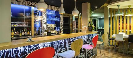 Hotel Ibis Tarbe Exterior