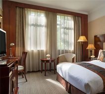 Grand Mercure on Renmin Square Room