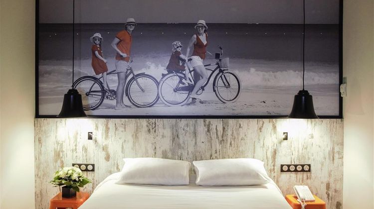 Ibis Dinan Room