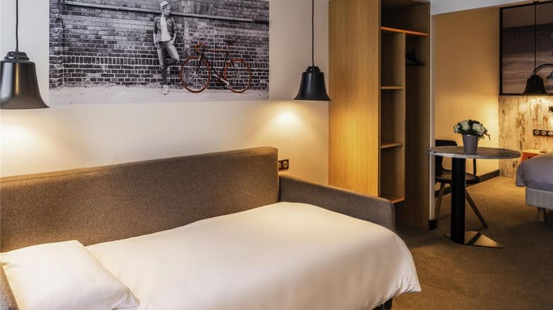 <b>Ibis Dinan Room</b>. Images powered by <a href="https://iceportal.shijigroup.com/" title="IcePortal" target="_blank">IcePortal</a>.
