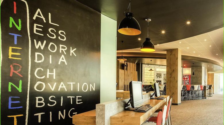 <b>Ibis Mexico Perinorte Exterior</b>. Images powered by <a href="https://iceportal.shijigroup.com/" title="IcePortal" target="_blank">IcePortal</a>.