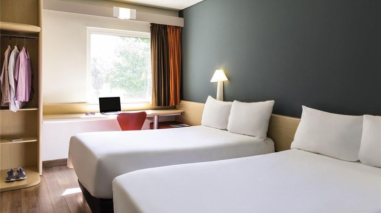<b>Ibis Mexico Perinorte Room</b>. Images powered by <a href="https://iceportal.shijigroup.com/" title="IcePortal" target="_blank">IcePortal</a>.