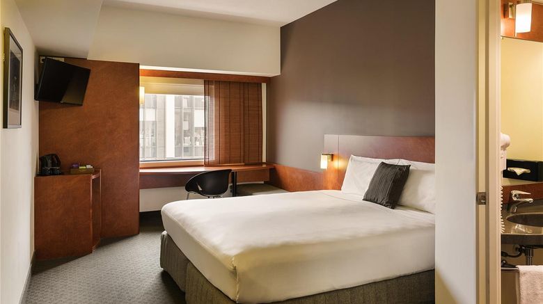 <b>Ibis Christchurch Room</b>. Images powered by <a href="https://iceportal.shijigroup.com/" title="IcePortal" target="_blank">IcePortal</a>.