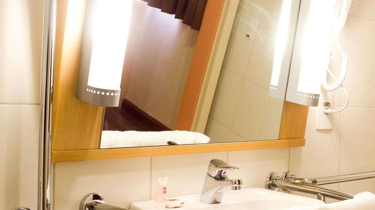 Ibis Recife Room