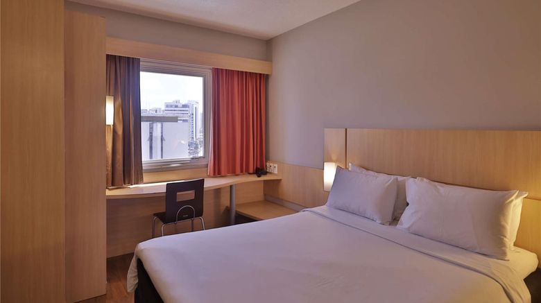<b>Ibis Recife Room</b>. Images powered by <a href="https://iceportal.shijigroup.com/" title="IcePortal" target="_blank">IcePortal</a>.