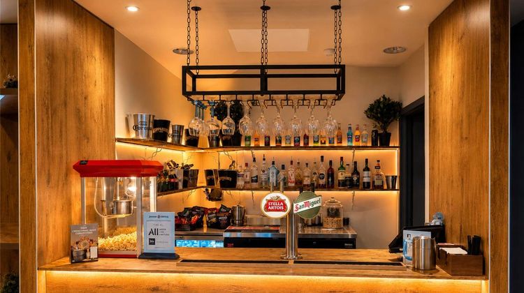 ibis Budget Manchester Salford Exterior