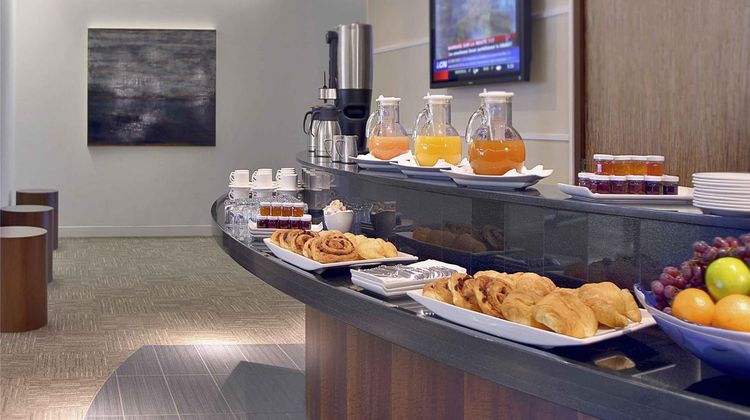 Novotel Montreal Aeroport Meeting