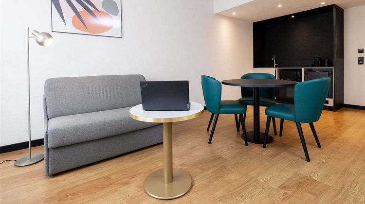 Suite Novotel Montpellier Room
