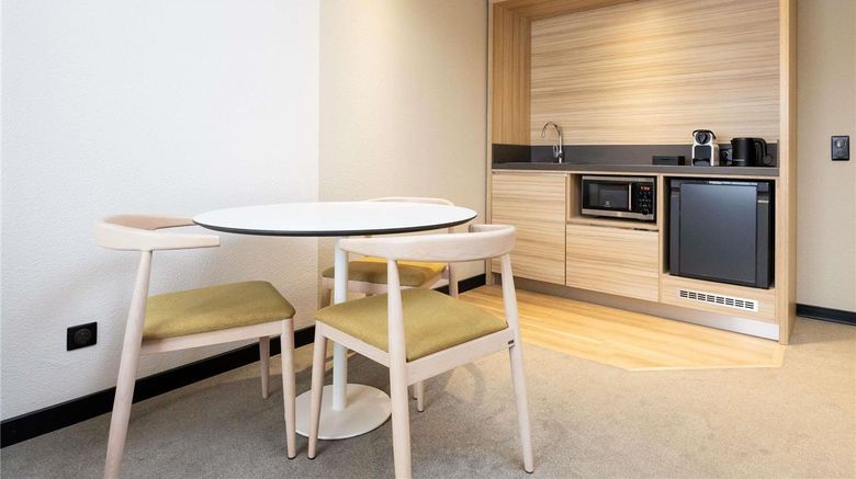<b>Suite Novotel Montpellier Suite</b>. Images powered by <a href="https://iceportal.shijigroup.com/" title="IcePortal" target="_blank">IcePortal</a>.
