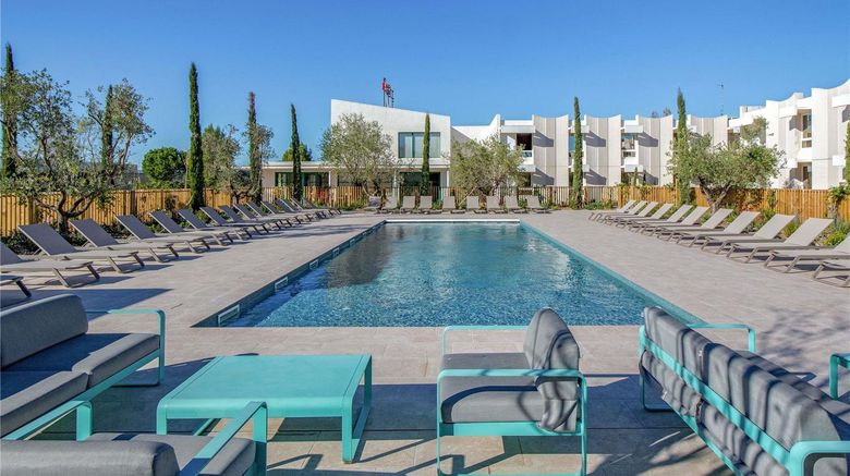 <b>Ibis Perpignan Rivesaltes Pool</b>. Images powered by <a href="https://iceportal.shijigroup.com/" title="IcePortal" target="_blank">IcePortal</a>.