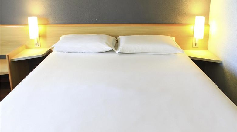 <b>Ibis Sao Jose dos Campos Colinas Room</b>. Images powered by <a href="https://iceportal.shijigroup.com/" title="IcePortal" target="_blank">IcePortal</a>.