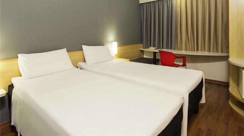<b>Ibis Sao Jose dos Campos Colinas Room</b>. Images powered by <a href="https://iceportal.shijigroup.com/" title="IcePortal" target="_blank">IcePortal</a>.