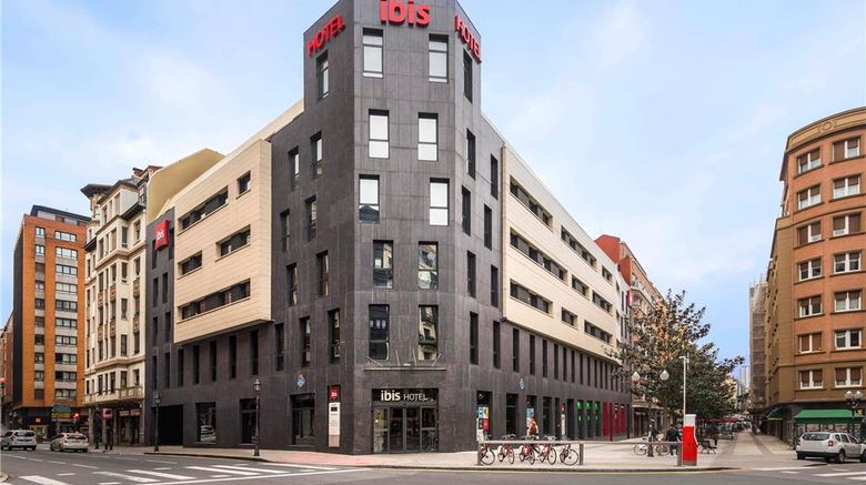 <b>Ibis Bilbao Centro Exterior</b>. Images powered by <a href="https://iceportal.shijigroup.com/" title="IcePortal" target="_blank">IcePortal</a>.