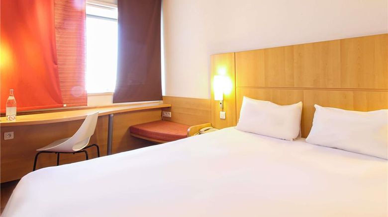 <b>Ibis Tunis Room</b>. Images powered by <a href="https://iceportal.shijigroup.com/" title="IcePortal" target="_blank">IcePortal</a>.