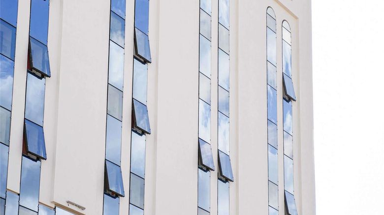 <b>Ibis Tunis Exterior</b>. Images powered by <a href="https://iceportal.shijigroup.com/" title="IcePortal" target="_blank">IcePortal</a>.