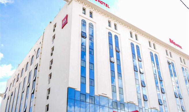 Ibis Tunis Exterior
