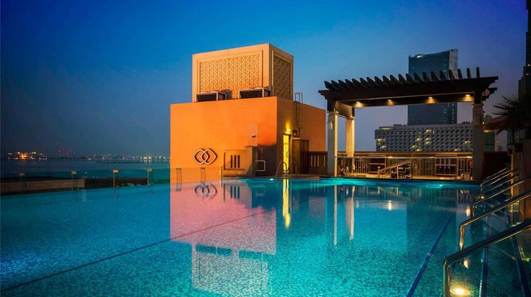 Sofitel Dubai Jumeirah Beach Pool