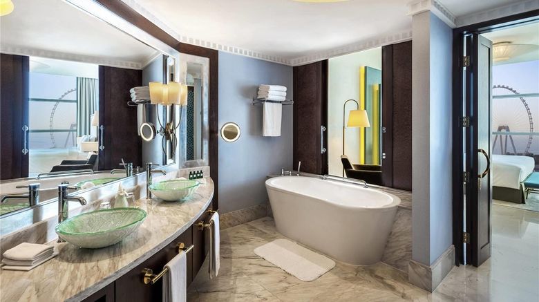 <b>Sofitel Dubai Jumeirah Beach Suite</b>. Images powered by <a href="https://iceportal.shijigroup.com/" title="IcePortal" target="_blank">IcePortal</a>.