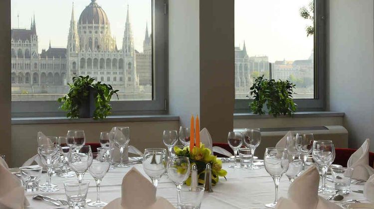 Novotel Budapest Danube Restaurant