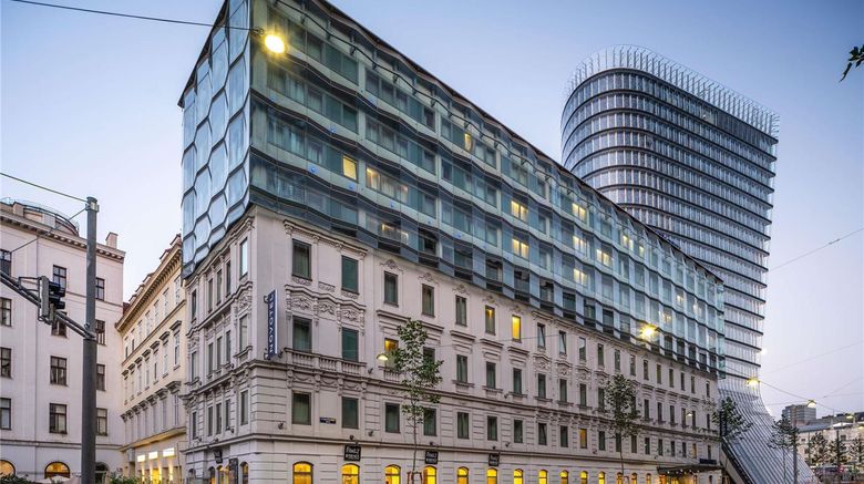 Novotel Wien City Exterior. Images powered by <a href="https://iceportal.shijigroup.com" target="_blank" rel="noopener">Ice Portal</a>.