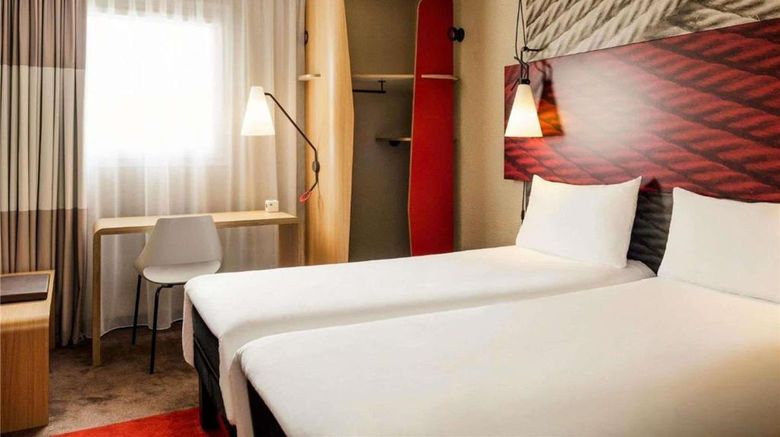 <b>Ibis Bordeaux Bastide Room</b>. Images powered by <a href="https://iceportal.shijigroup.com/" title="IcePortal" target="_blank">IcePortal</a>.